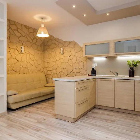 Superior Panska, 2 Rooms, 1 Bedroom, Metro! 24h Reception! *